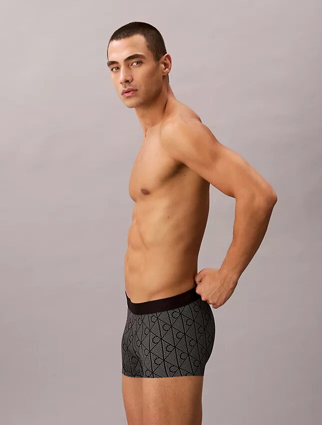 Cueca Low Rise Trunk com estampado preto CK Black Cueca Low Rise Trunk com estampado preto CK Black