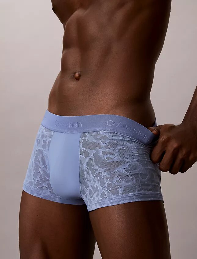 Cueca Low Rise Trunk em renda de microfibra Cueca Low Rise Trunk em renda de microfibra