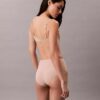 Cueca slip de cintura alta sem costuras com costura flexível
