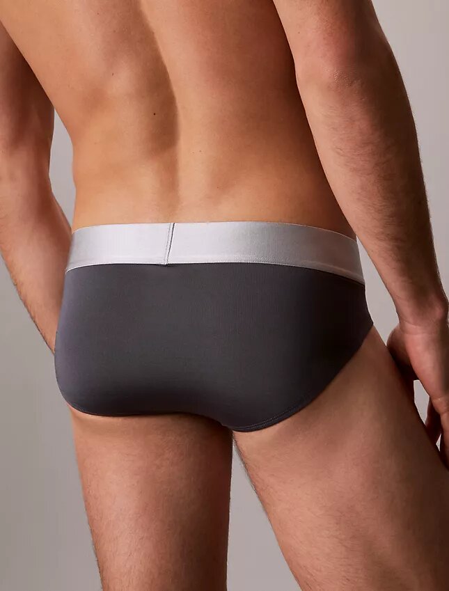 Cueca slip de cintura baixa em microfibra elástica Cueca slip de cintura baixa em microfibra elástica