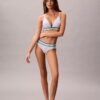 Icon Bralette triangular com riscas em algodão e Modal, com forro leve