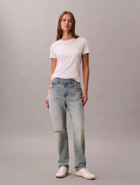 Jeans com corte Mom