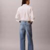 Jeans curtos de perna larga