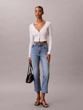 Jeans de cintura alta, curtos e largos
