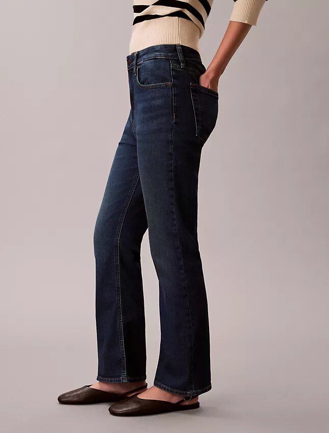 Jeans de cintura alta, curtos e largos Jeans de cintura alta, curtos e largos
