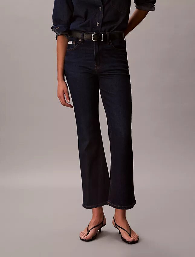 Jeans de cintura alta, curtos e largos Jeans de cintura alta, curtos e largos