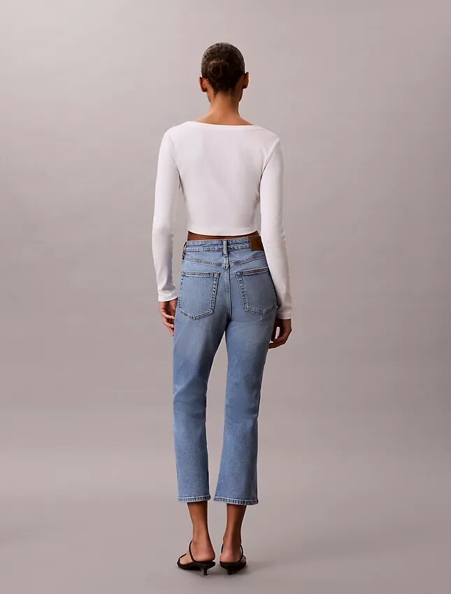 Jeans de cintura alta, curtos e largos Jeans de cintura alta, curtos e largos