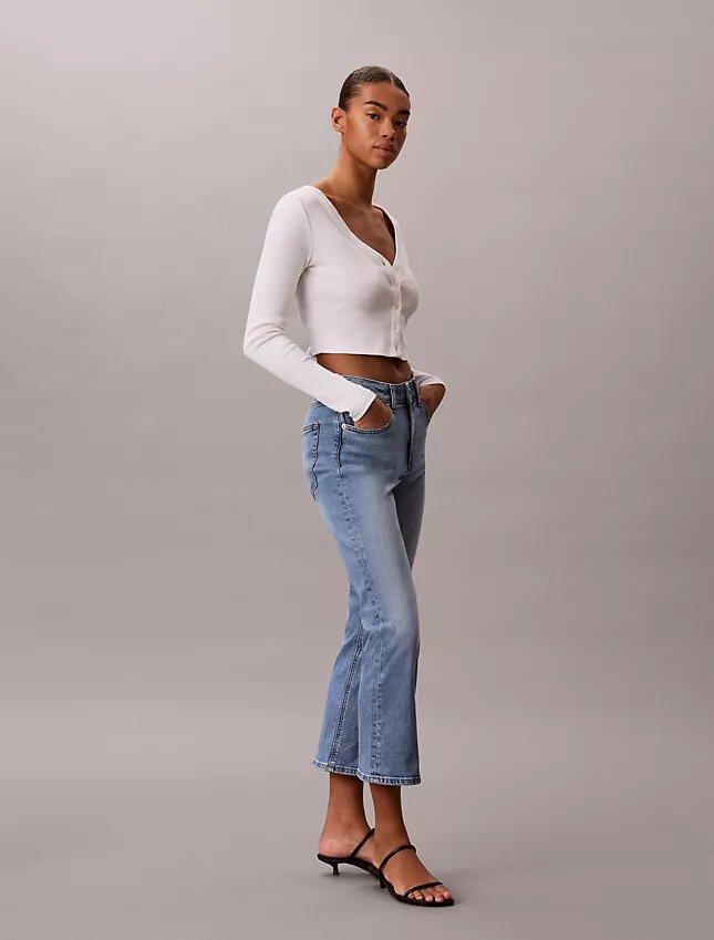 Jeans de cintura alta, curtos e largos Jeans de cintura alta, curtos e largos