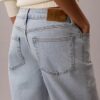Jeans de cintura alta e corte reto