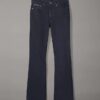 Jeans de cintura média e corte largo Jeans de cintura média e corte largo