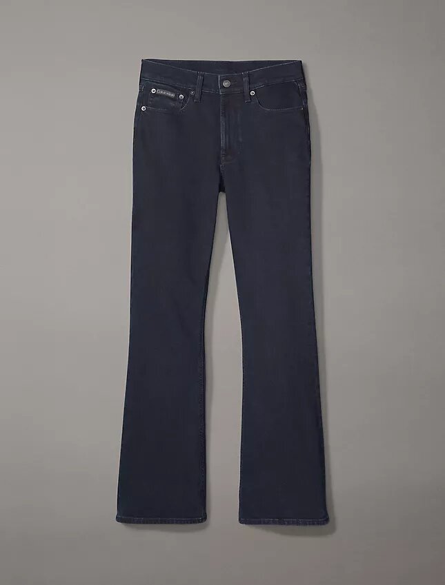 Jeans de cintura média e corte largo Jeans de cintura média e corte largo