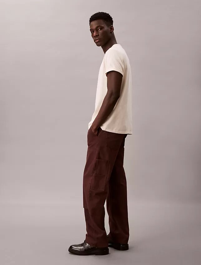 Jeans de corte reto estilo carpinteiro Jeans de corte reto estilo carpinteiro