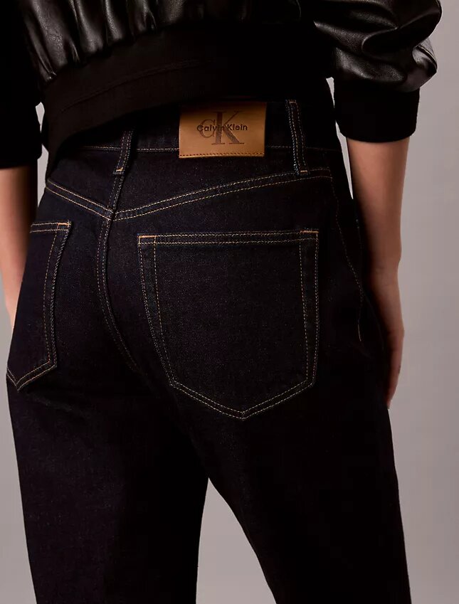Jeans de ganga largos com bainha reta Jeans de ganga largos com bainha reta