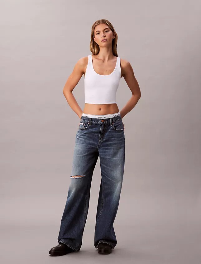 Jeans de ganga largos de cintura baixa Jeans de ganga largos de cintura baixa