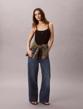 Jeans de ganga largos de cintura baixa Jeans de ganga largos de cintura baixa