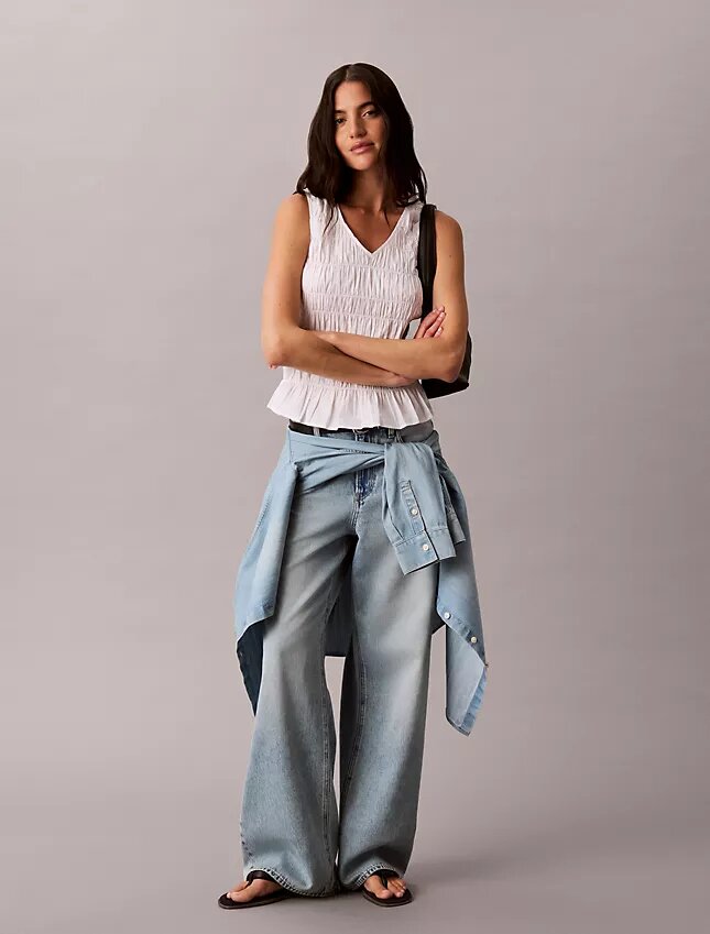 Jeans de ganga largos de cintura baixa Jeans de ganga largos de cintura baixa