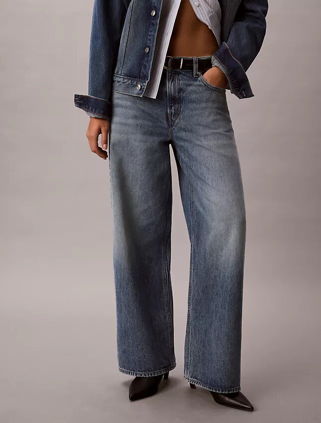Jeans de ganga largos de cintura baixa Jeans de ganga largos de cintura baixa