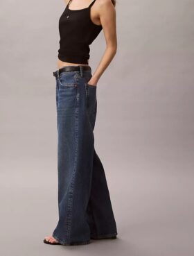 Jeans de ganga largos de cintura baixa Jeans de ganga largos de cintura baixa