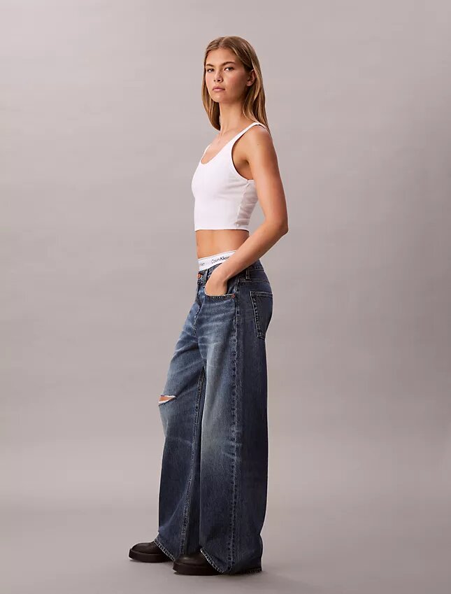 Jeans de ganga largos de cintura baixa Jeans de ganga largos de cintura baixa