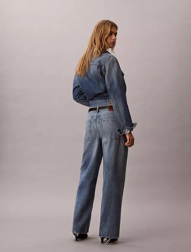 Jeans de ganga largos de cintura baixa Jeans de ganga largos de cintura baixa