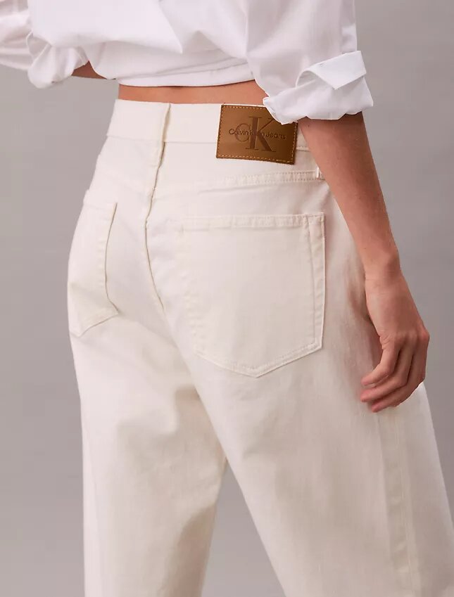 Jeans de ganga largos de cintura baixa Jeans de ganga largos de cintura baixa