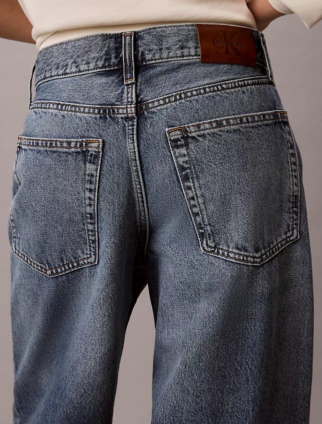 Jeans de ganga largos de cintura baixa Jeans de ganga largos de cintura baixa
