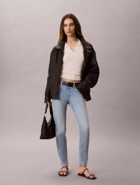 Jeans justos de cintura média