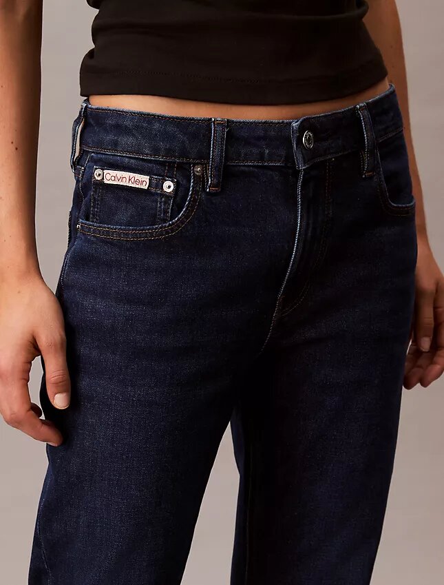 Jeans justos de cintura média Jeans justos de cintura média
