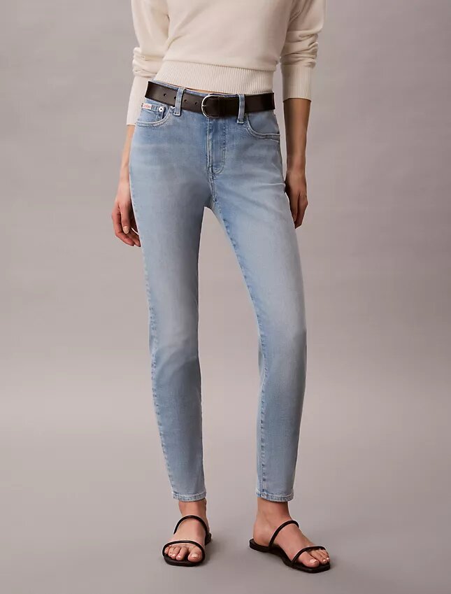 Jeans justos de cintura média Jeans justos de cintura média