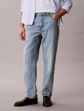 Jeans justos dos anos 90