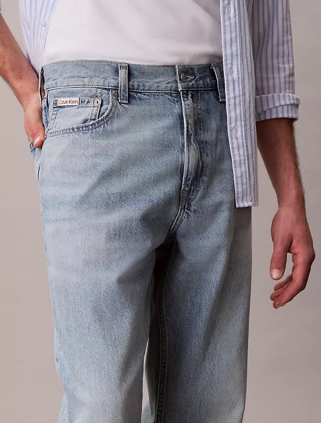 Jeans justos dos anos 90 Jeans justos dos anos 90