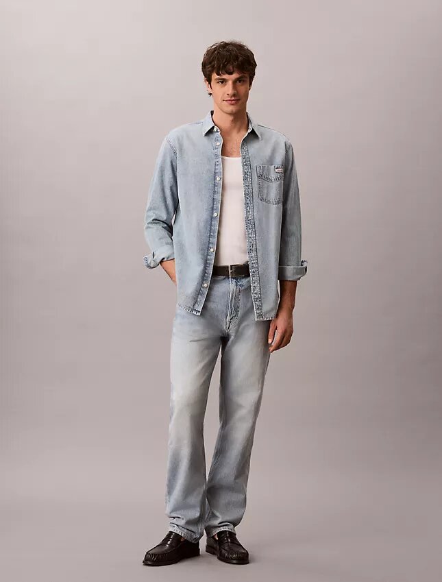 Jeans leves de corte reto padrão Jeans leves de corte reto padrão