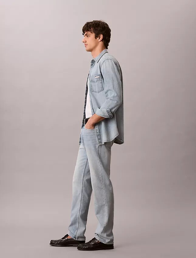 Jeans leves de corte reto padrão Jeans leves de corte reto padrão