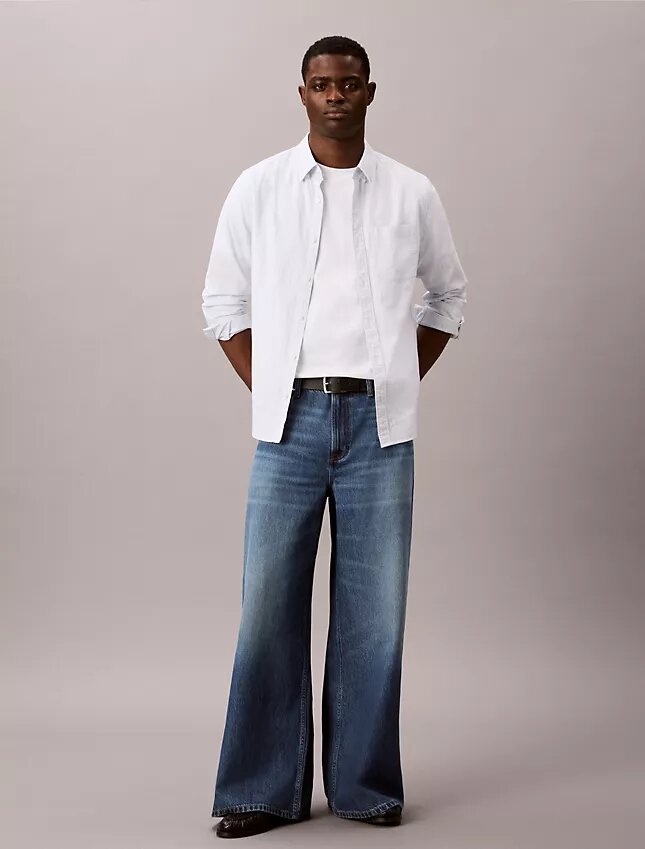 Jeans leves e extremamente largos Jeans leves e extremamente largos