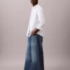 Jeans leves e extremamente largos Jeans leves e extremamente largos