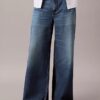 Jeans leves e extremamente largos Jeans leves e extremamente largos