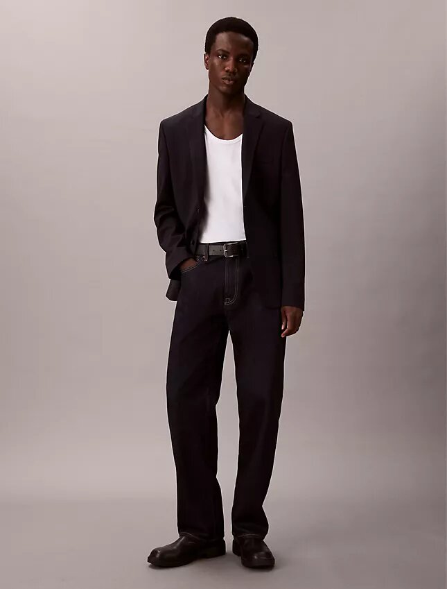 Jeans retos dos anos 90 Jeans retos dos anos 90