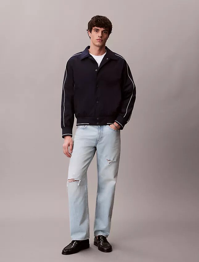 Jeans retos dos anos 90 Jeans retos dos anos 90