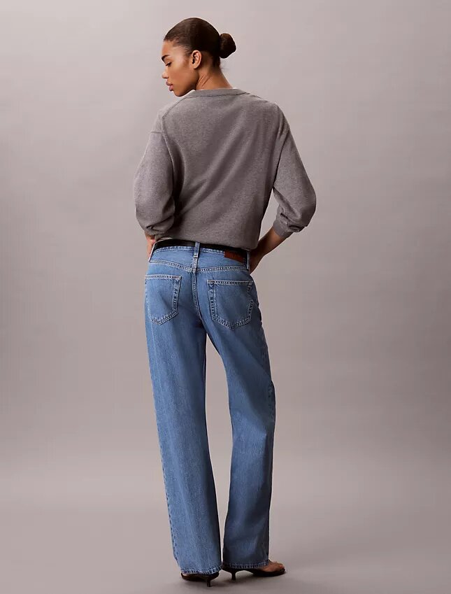 Jeans retos dos anos 90 Jeans retos dos anos 90