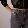 Jeans retos dos anos 90 Jeans retos dos anos 90