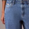 Jeans retos dos anos 90 Jeans retos dos anos 90