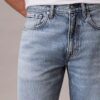 Jeans retos dos anos 90 Jeans retos dos anos 90