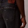 Jeans retos dos anos 90 Jeans retos dos anos 90