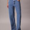 Jeans retos dos anos 90 Jeans retos dos anos 90