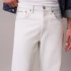 Jeans retos dos anos 90 Jeans retos dos anos 90
