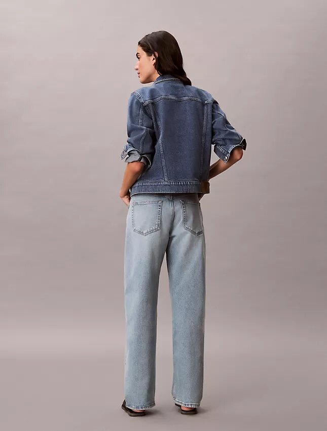 Jeans retos dos anos 90 Jeans retos dos anos 90