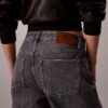 Jeans retos dos anos 90 Jeans retos dos anos 90