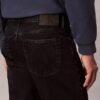 Jeans retos dos anos 90 Jeans retos dos anos 90