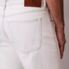 Jeans retos dos anos 90 Jeans retos dos anos 90