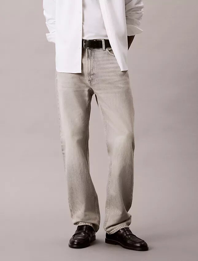 Jeans retos padrão Jeans retos padrão